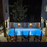 Villa Oasis Flowers Međugorje