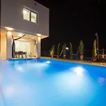 Villa Oasis Flowers Međugorje