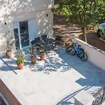 Oasis Flowers Villa