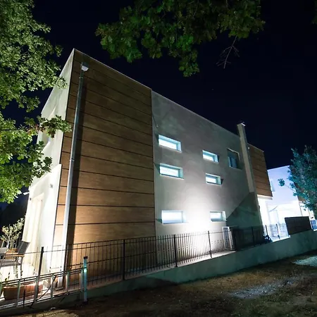 Oasis Flowers Villa *