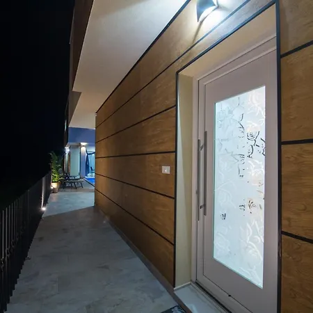 Oasis Flowers * Međugorje