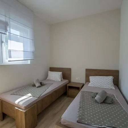 Oasis Flowers Međugorje