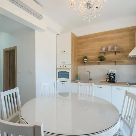 Oasis Flowers Međugorje